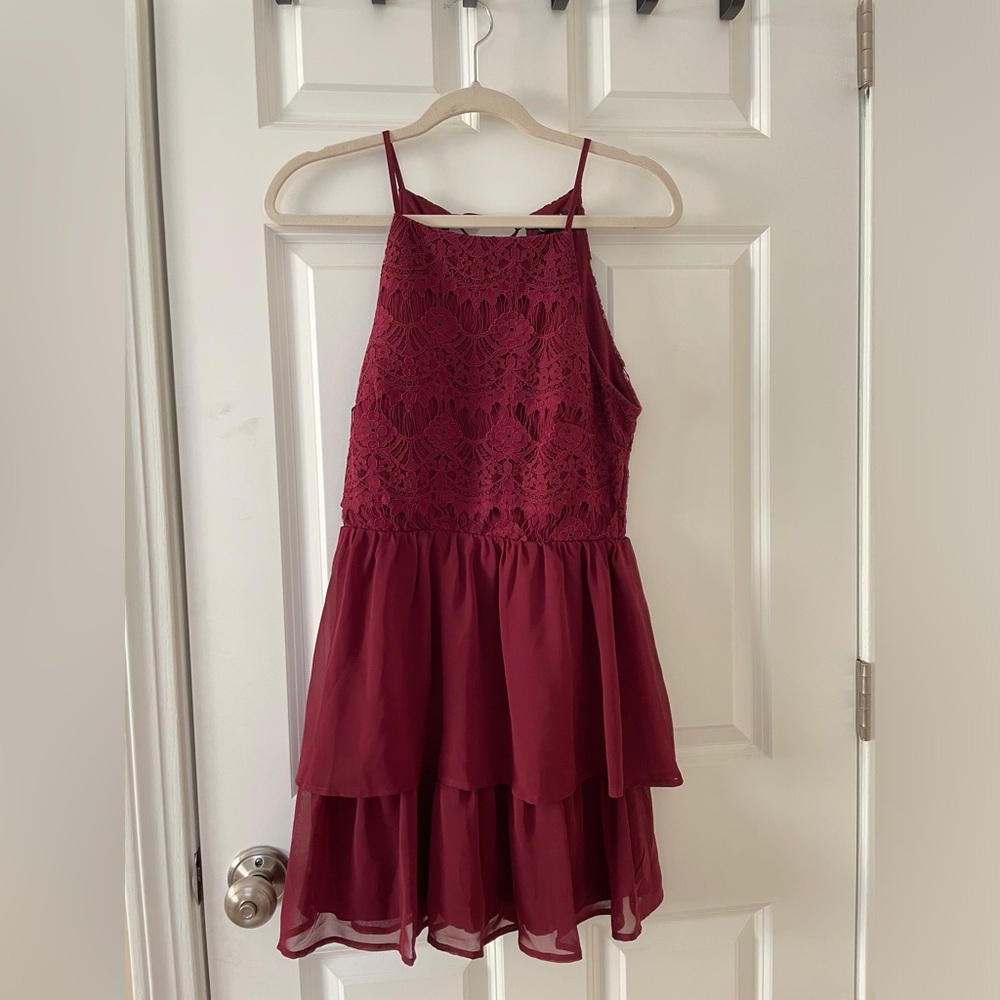Speechless maroon homcoming dress!